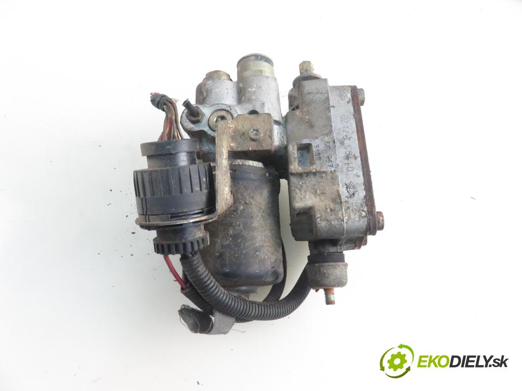 BMW 3 (E36) SEDAN 1995 75,00 316 i 102 - M43 B16 1596,00 pumpa ABS 1162291 ; 10020201434 ; 10045708053 (Pumpy brzdové)