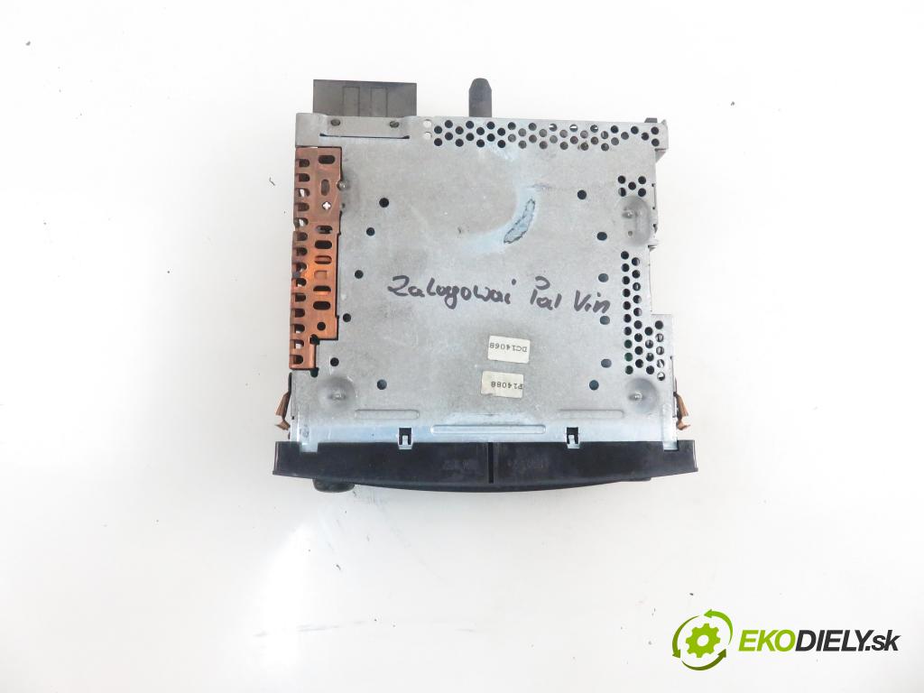 CITROEN C2 (JM_) HB 2007 44,00 1.1 - HFX (TU1JP) 1124,00 RADIO CD 96627394XT