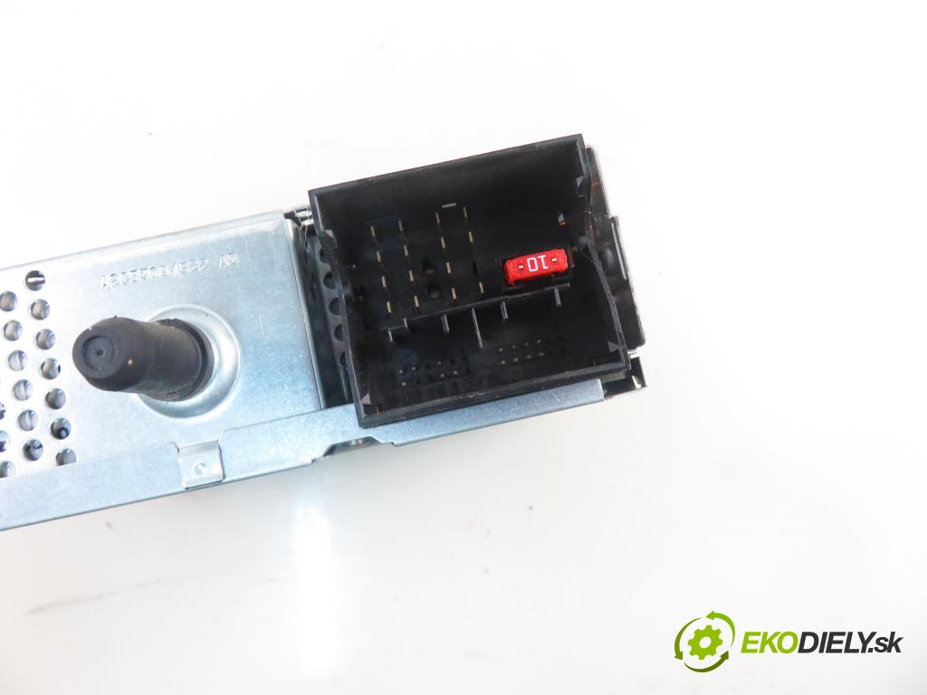 CITROEN C2 (JM_) HB 2007 44,00 1.1 - HFX (TU1JP) 1124,00 RADIO CD 96627394XT