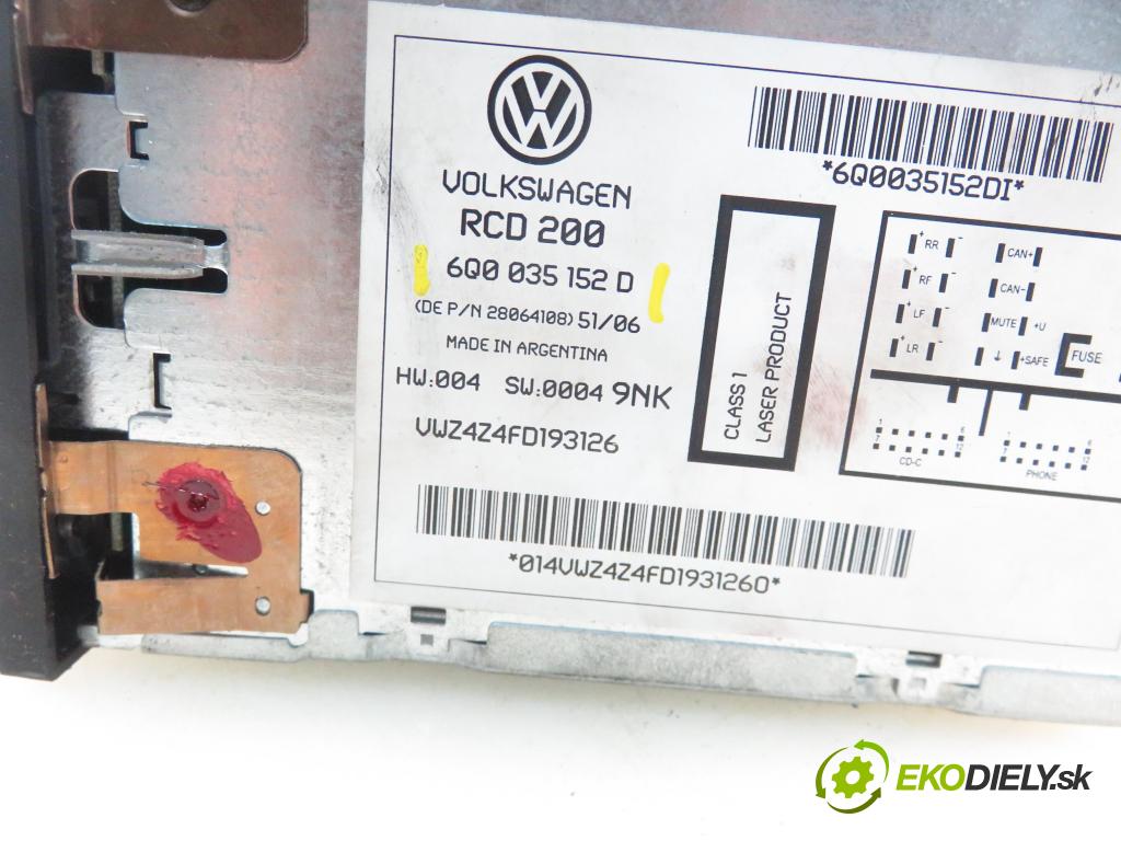 VW POLO (6N2) HB 2000 55,00 1.4 TDI - AMF 1422,00 RADIO CD 6Q0035152D