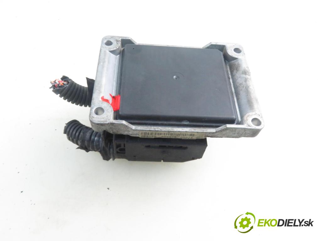 FIAT PUNTO (188_) HB 2001 59,00 1.2 16V 80 - 188 A5.000 1242,00 Riadiaca jednotka Motor 0261206339 ; 0046782632