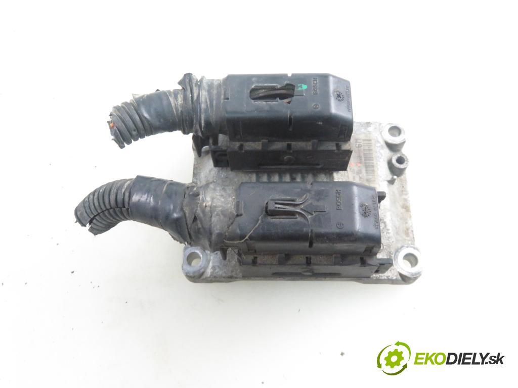 FIAT PUNTO (188_) HB 2001 59,00 1.2 16V 80 - 188 A5.000 1242,00 Riadiaca jednotka Motor 0261206339 ; 0046782632