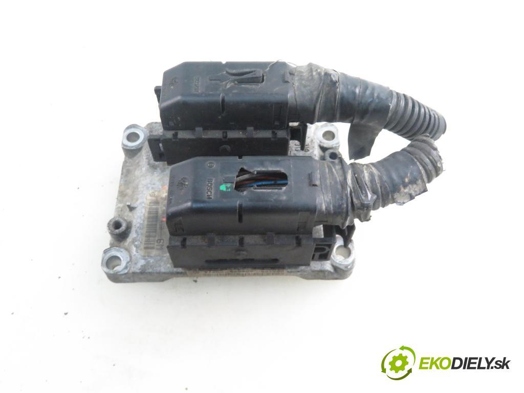 FIAT PUNTO (188_) HB 2001 59,00 1.2 16V 80 - 188 A5.000 1242,00 Riadiaca jednotka Motor 0261206339 ; 0046782632