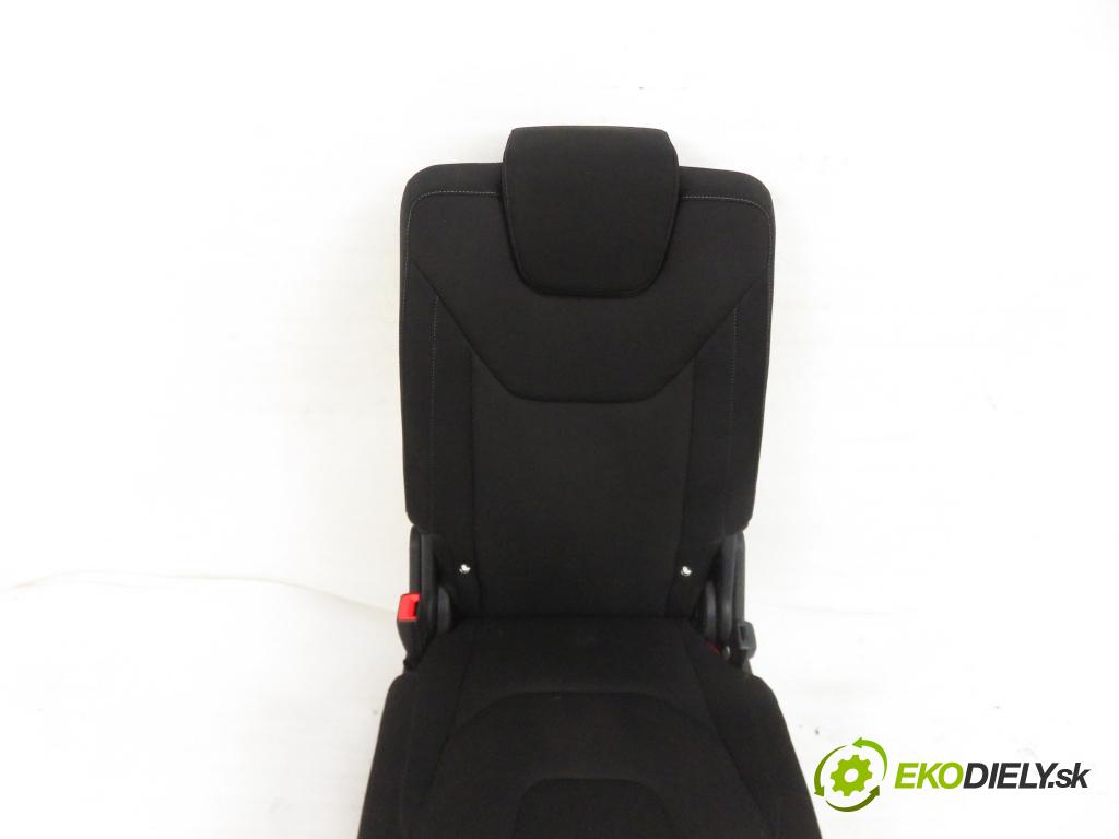 FORD S-MAX II (CJ, WA6) MINIVAN 2016 132,00 2.0 TDCi 180 - T8CJ 1997,00 Sedadlo 2 rad STREDNÝ: