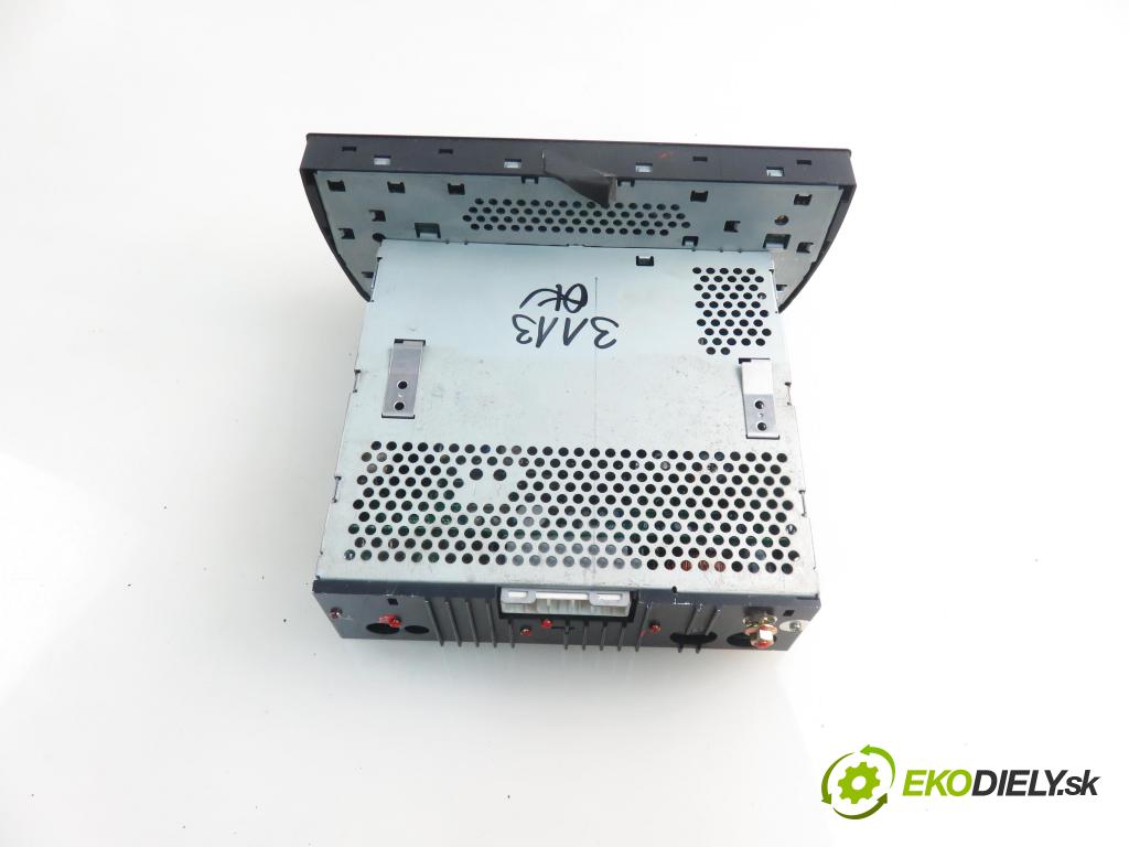 JAGUAR XJ (X308) SEDAN 1998 174,00 3.2 V8 237 - AJ32 3248,00 RADIO Modul LNC4100AA