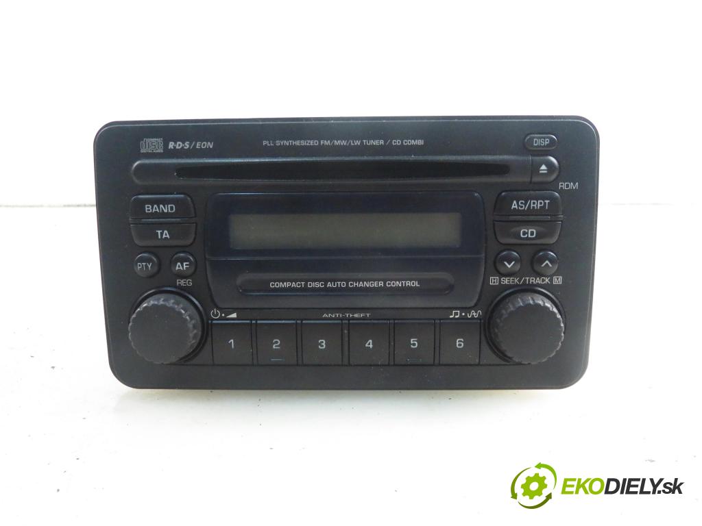 SUZUKI JIMNY (FJ) TERENOWY 2006 63,00 1.3 16V 4x4 (SN413) - 86 M13A 1328,00 RADIO CD 3910176J81