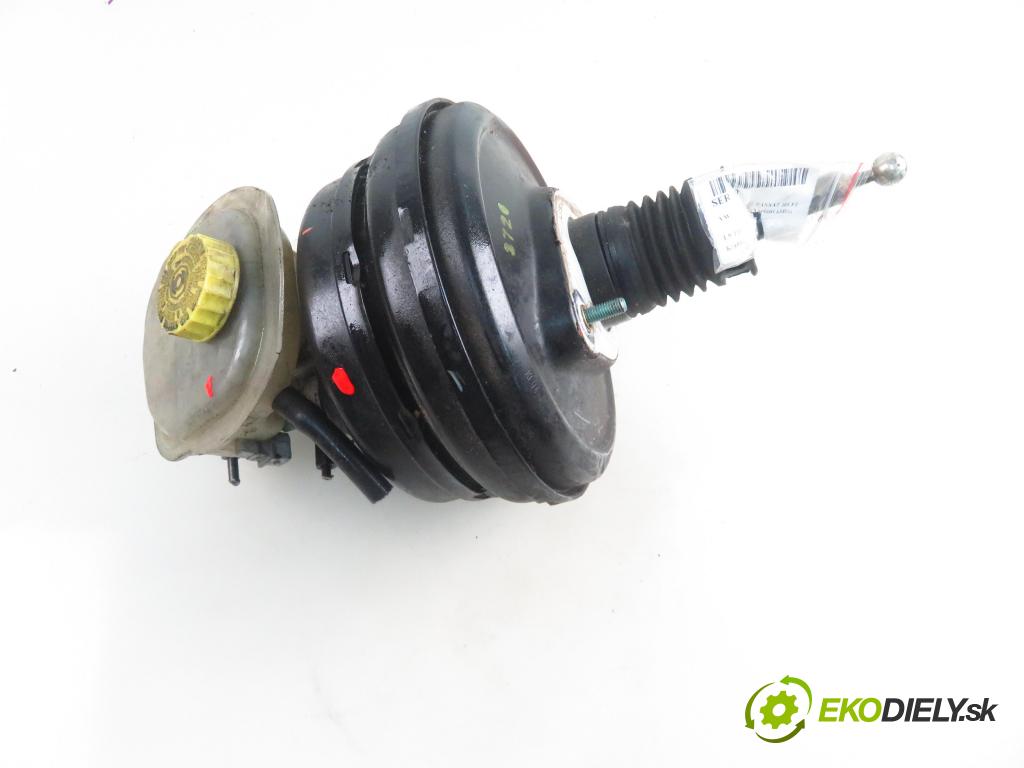 VW PASSAT B5.5 Variant (3B6) KOMBI 2001 96,00 1.9 TDI PD 130 - AVF 1896,00 Posilovač 4B3612105A (Servočerpadlo, pumpa riadenia)