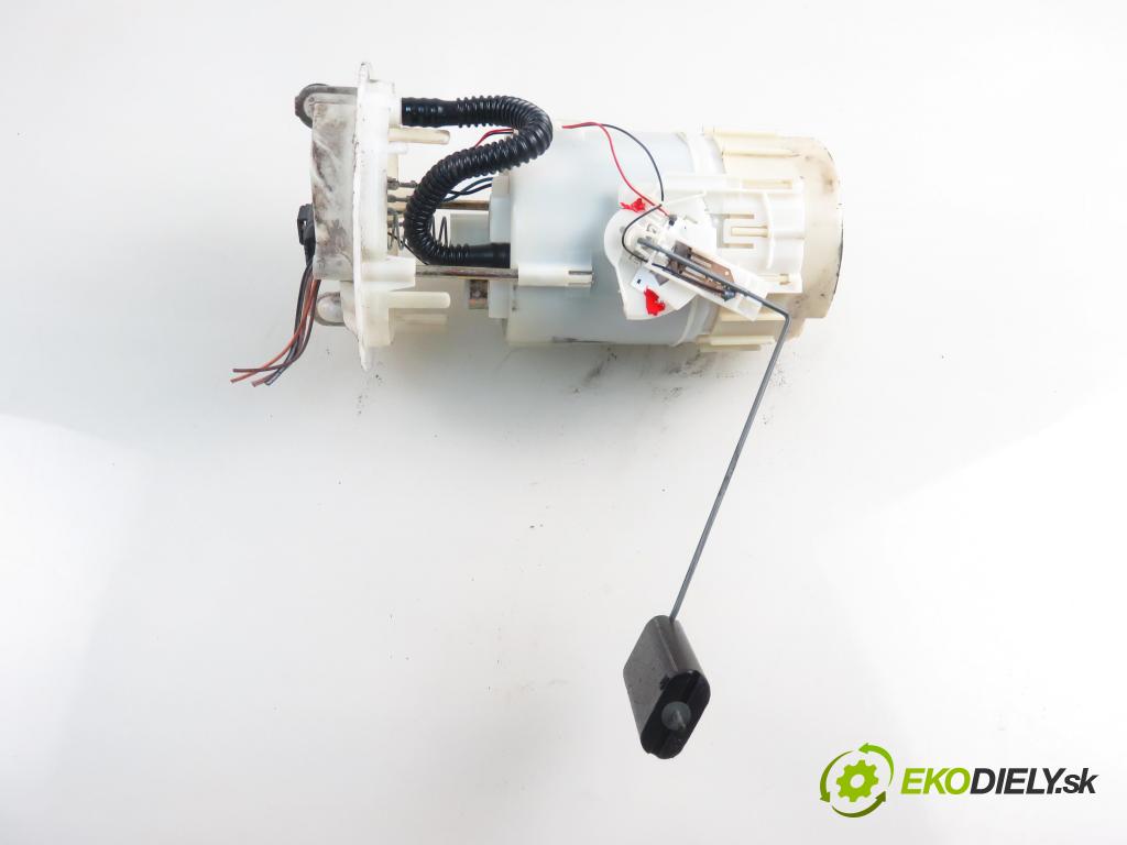 RENAULT GRAND SCENIC II (JM0/1_) MINIVAN 2004 83,00 1.6 - K4M 782 1598,00 pumpa paliva 8200029163C