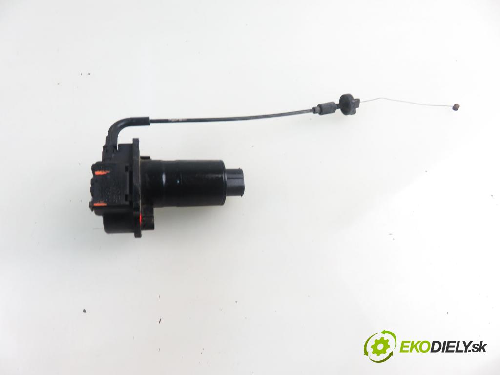 BMW 5 (E39) SEDAN 1996 125,00 2.5 523 i 170 - M52 B25 (256S3) 2494,00 Potenciometer plynu 0205005010 (Potenciometer plynového pedálu)