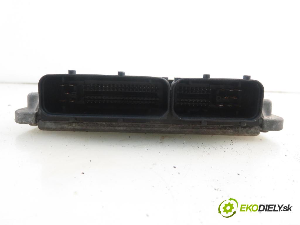 VW POLO (6N2) HB 2001 55,00 1.4 16V - AUA 1390,00 Riadiaca jednotka Motor 036998034D ; 6160043712
