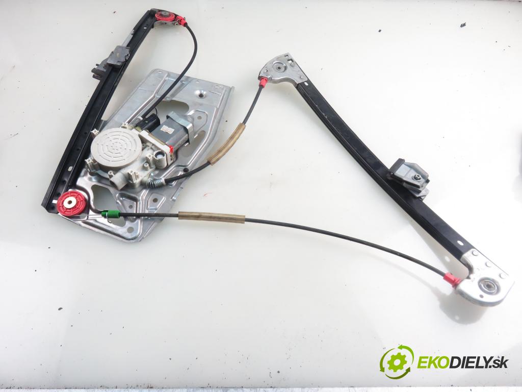 BMW 5 (E39) SEDAN 1996 125,00 2.5 523 i 170 - M52 B25 (256S3) 2494,00 mechanismus oken PPE 51338159882