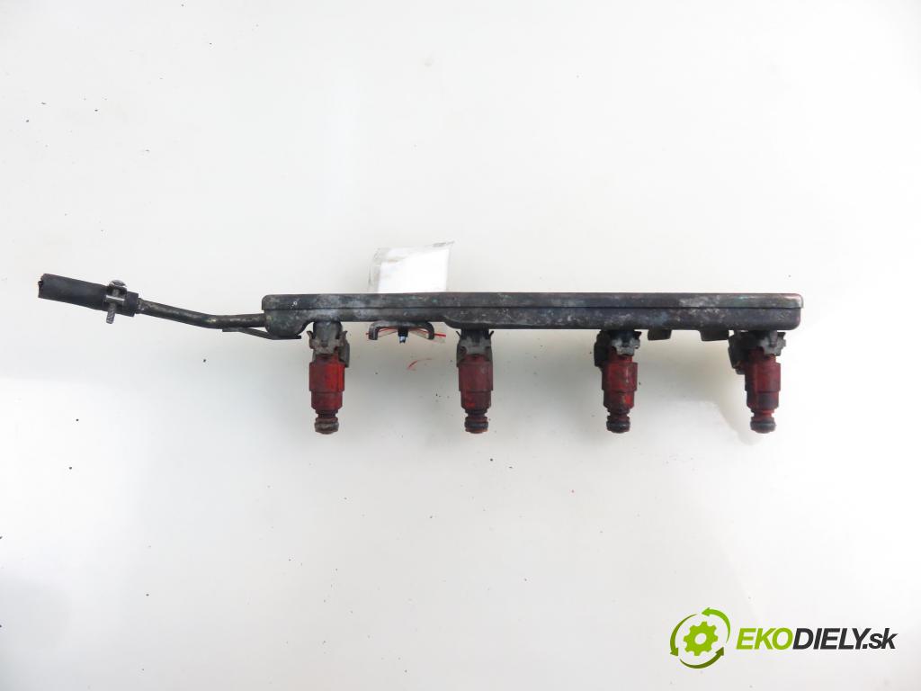 NISSAN PRIMERA (P12) LIFTBACK 2003 85,00 1.8 - QG18DE 1769,00 Lišta vstrekovacia 166009F600 ; 0280155940 (Vstrekovacia lišta)