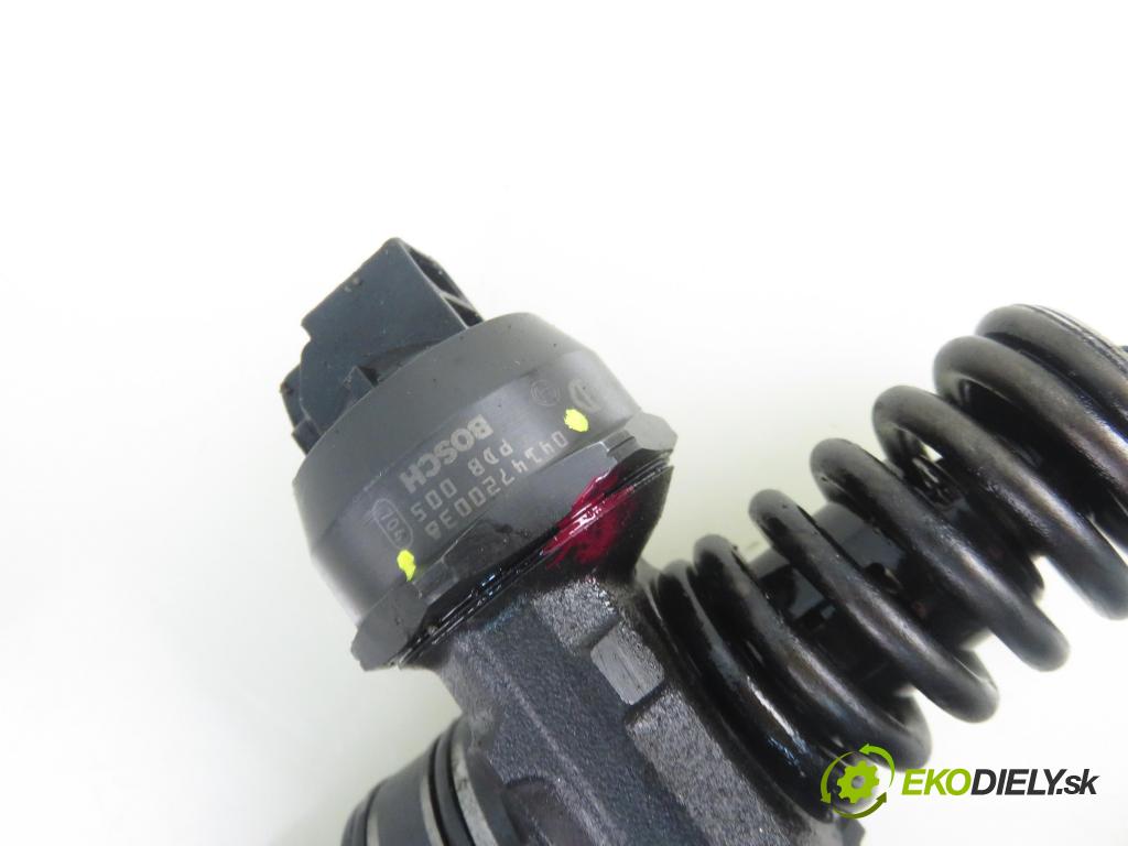 SEAT ALHAMBRA (7V8, 7V9) MINIVAN 2003 85,00 1.9 TDI PD 115 - AUY 1896,00 Vstrekovač 038130073AK ; 0414720038 (Vstrekovač paliva)