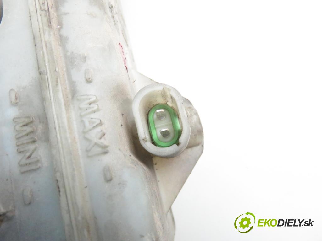 RENAULT TRAFIC II Skrzynia (FL) FURGON 2001 74,00 1.9 dCi 100 - F9Q 760 1870,00 Posilovač 8200003516 ; 91165929 (Servočerpadlo, pumpa riadenia)