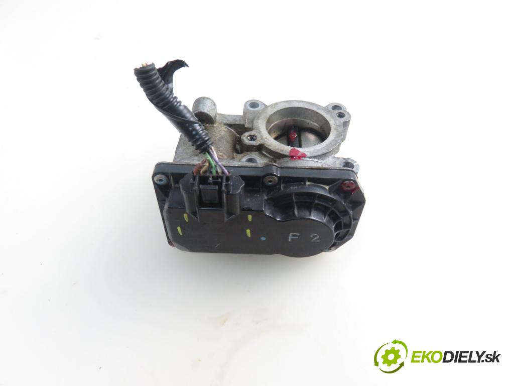 RENAULT CLIO III Grandtour (KR0/1_) KOMBI 2010 76,00 1.2 16V TCE - D4F 786 1149,00 Škrtiaca klapka 8200570865D ; 8200578645 (Škrtiaca klapka)