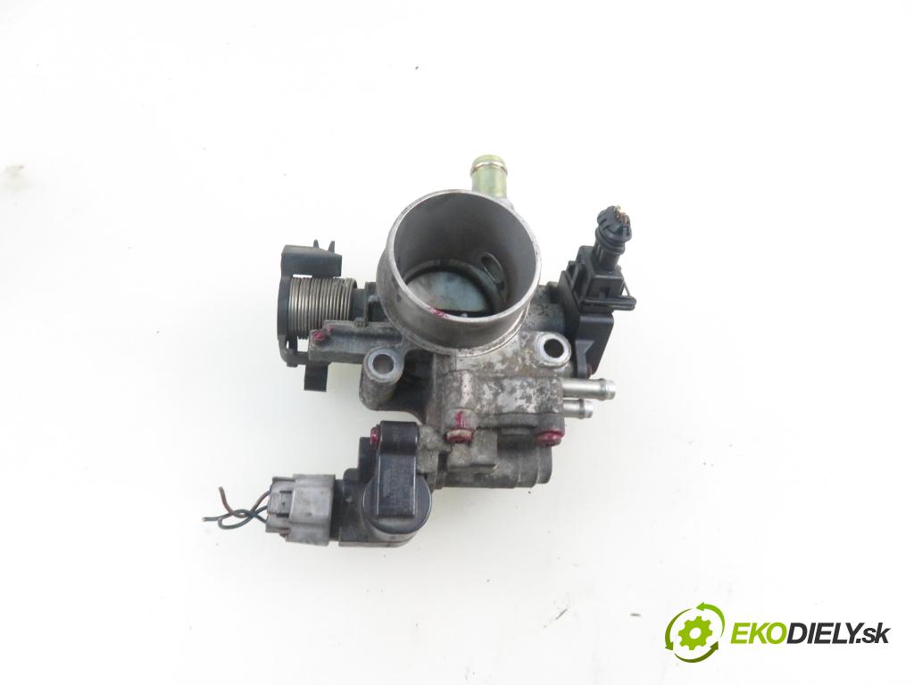 TOYOTA COROLLA Liftback (_E11_) LIFTBACK 2001 71,00 1.4 VVTi 97 - 4ZZ-FE 1398,00 Škrtiaca klapka 222100D020 (Škrtiaca klapka)