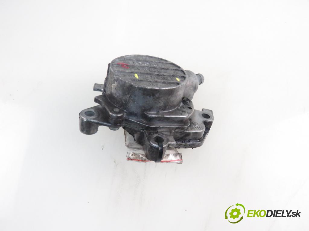 AUDI A3 (8L1) HB 1999 81,00 1.9 TDI 110 - AHF 1896,00 Pumpa vákuová 038145101B