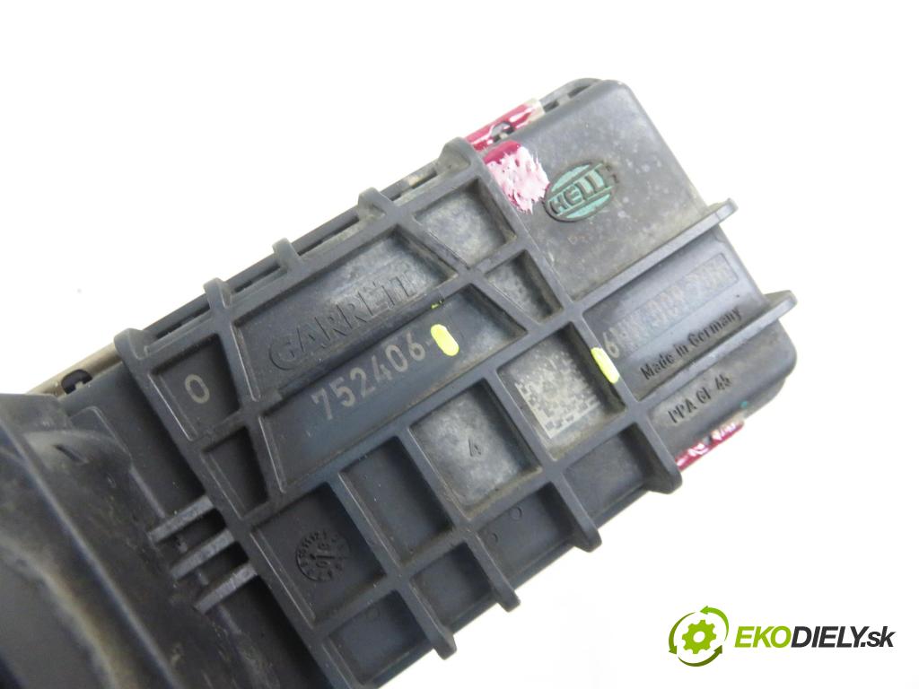 FORD FOCUS II Turnier (DA_, FFS, DS) KOMBI 2008 85,00 1.8 TDCi - KKDB 1753,00 Nastavovač turba 6NW009206 ; 0261207422 (Motorček ostatné)