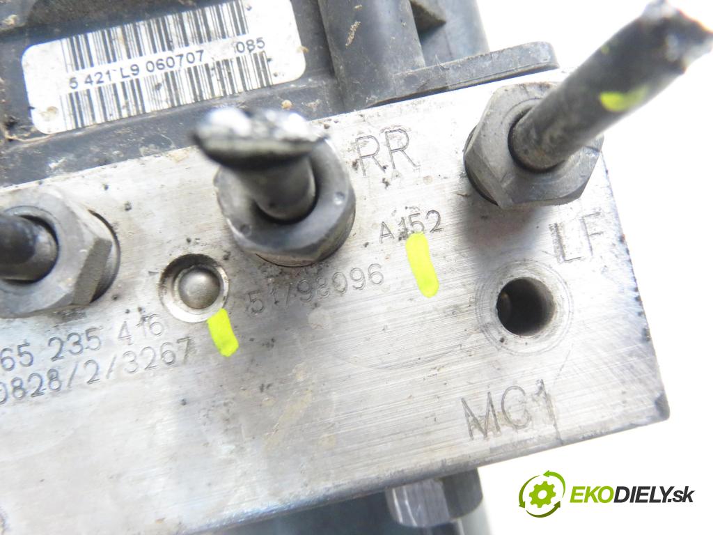 FIAT BRAVO II (198_) HB 2007 110,00 1.9 D Multijet - 937 A5.000 1910,00 pumpa ABS 51798096 ; 0265235416 ; 0265950756 (Pumpy brzdové)