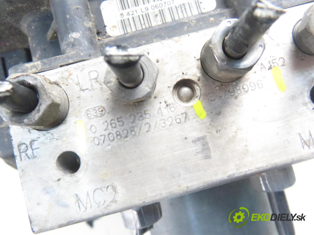 FIAT BRAVO II (198_) HB 2007 110,00 1.9 D Multijet - 937 A5.000 1910,00 pumpa ABS 51798096 ; 0265235416 ; 0265950756 (Pumpy brzdové)
