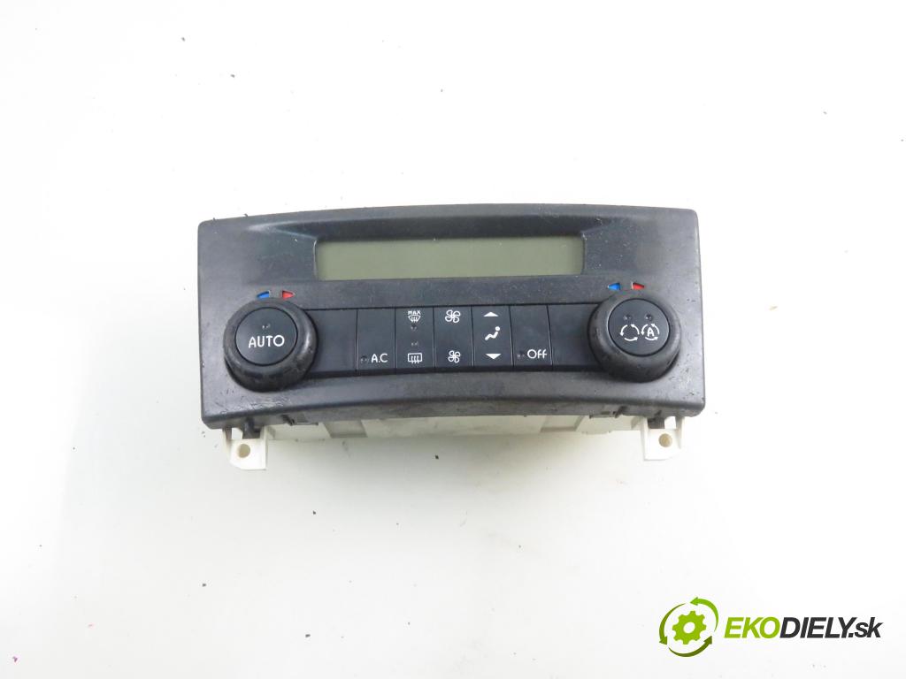 RENAULT LAGUNA II (BG0/1_) LIFTBACK 2003 88,00 1.9 dCi 120 - F9Q 750 1870,00 Panel kúrenia KLIMATRONIK 8200264424A