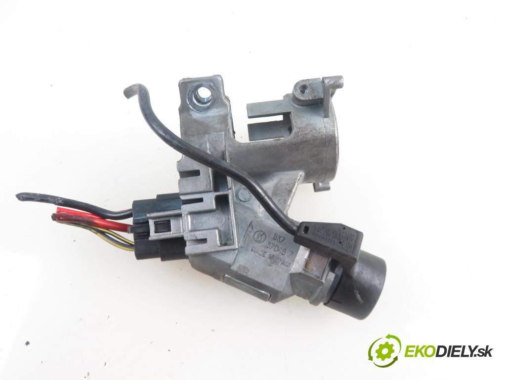 VW LUPO (6X1, 6E1) HB 2001 37,00 1.0 50 - AHT (Skoda) 997,00 spinačka 357905851F (Spínacia skrinka a kľúč)