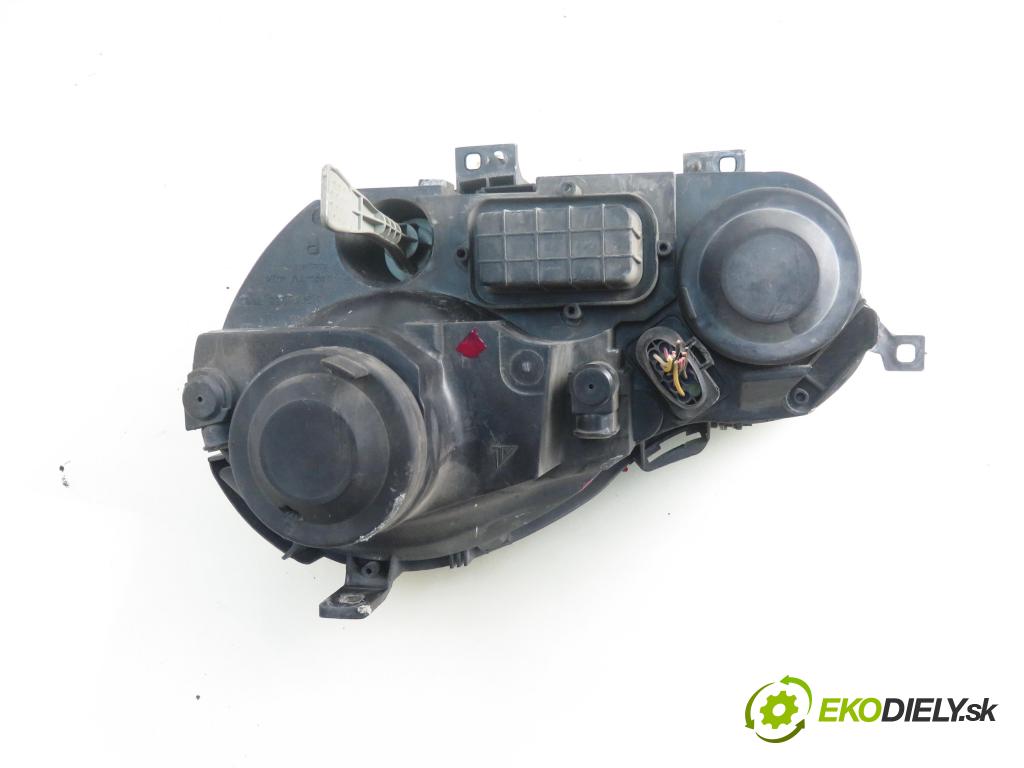 VW POLO (9N_) HB 2003 55,00 1.4 TDI PD 75 - AMF 1422,00 světlo PP 6Q1941008M