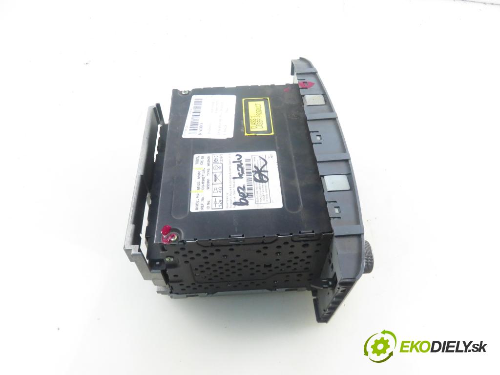TOYOTA AVENSIS Kombi (_T25_) KOMBI 2004 85,00 2.0 D-4D 116 - 1CD-FTV 1995,00 RADIO CD Modul 8612005080