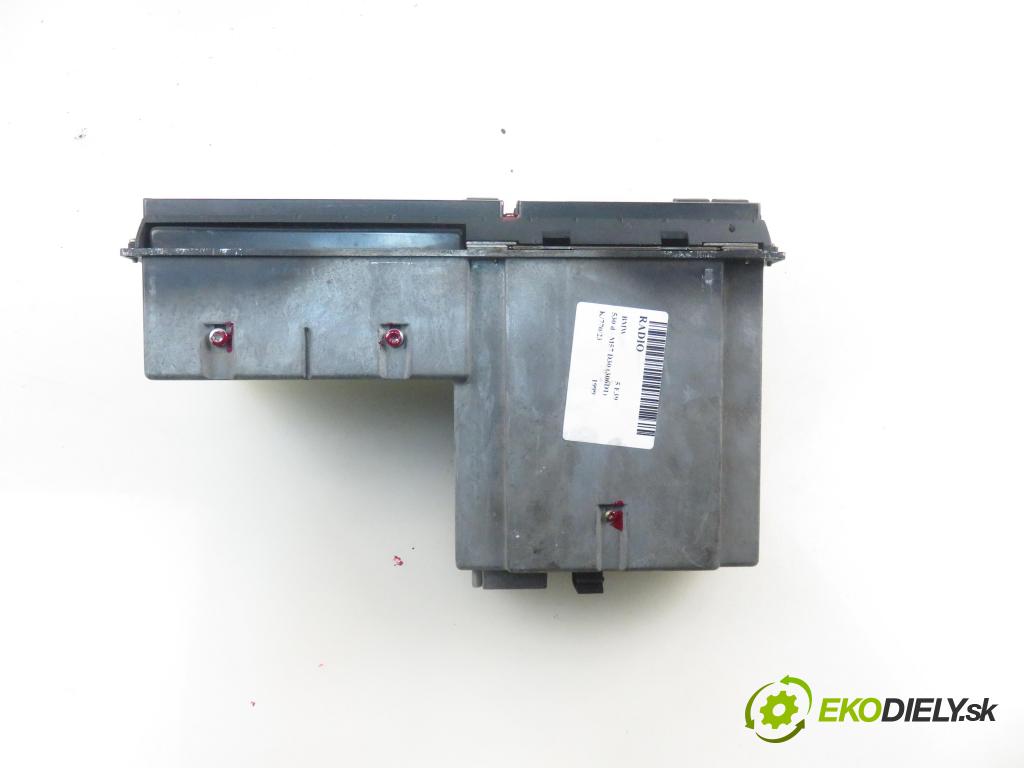 BMW 5 (E39) SEDAN 1999 135,00 3.0 530 d 184 - M57 D30 (306D1) 2926,00 RADIO Modul 8372759 ; 8374914B