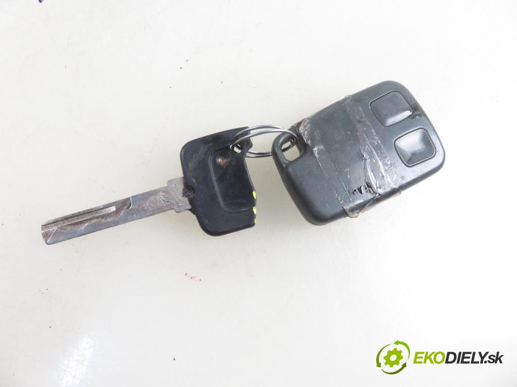 VOLVO V40 Kombi (645) KOMBI 2001 85,00 1.9 DI 116 - D 4192 T3 1870,00 spinačka 3635050 (Spínacia skrinka a kľúč)