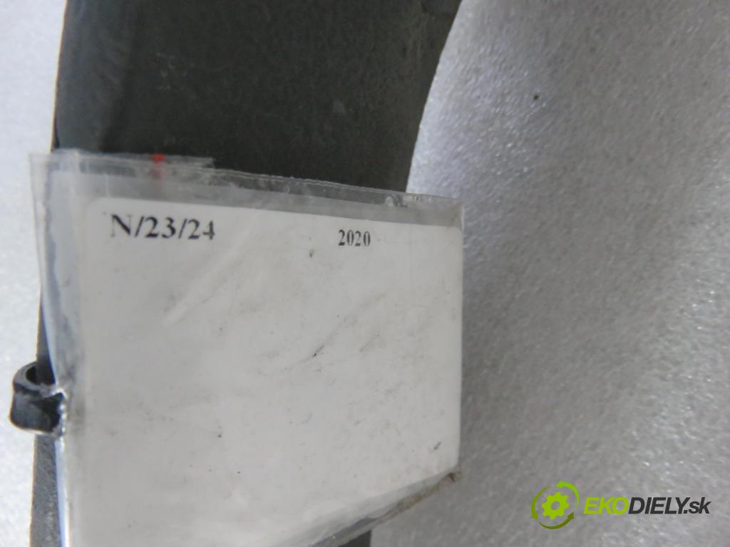 IVECO DAILY VI Furgon FURGON 2020 100,00 3.0 NaturalPower 136 - F1CFA401C 2998,00 Listové pero zadné 5801642218
