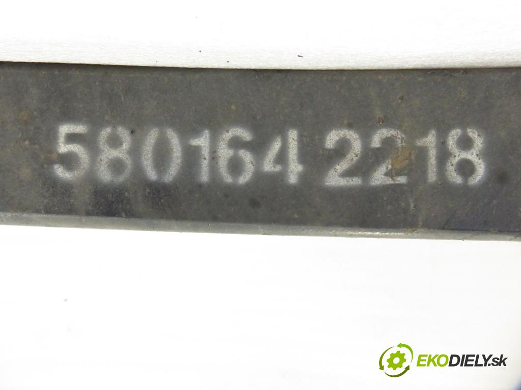 IVECO DAILY VI Furgon FURGON 2020 100,00 3.0 NaturalPower 136 - F1CFA401C 2998,00 Listové pero zadné 5801642218