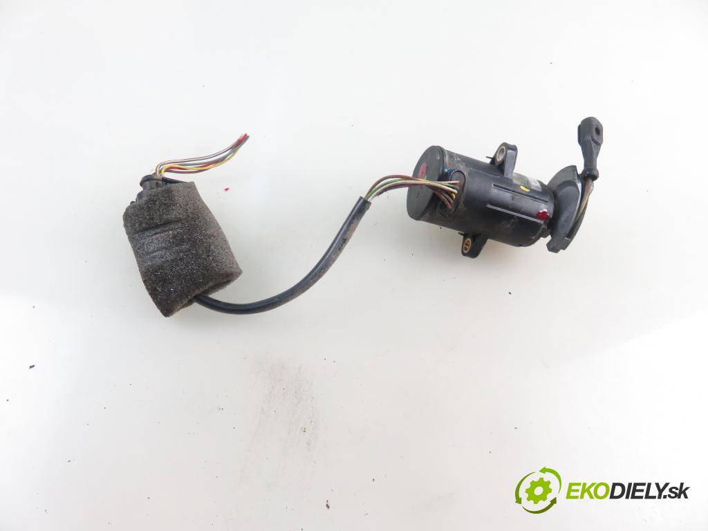 AUDI A6 Avant (4A, C4) KOMBI 1995 103,00 2.5 TDI - AEL 2461,00 Potenciometer plynu 0205001032 (Pedál)