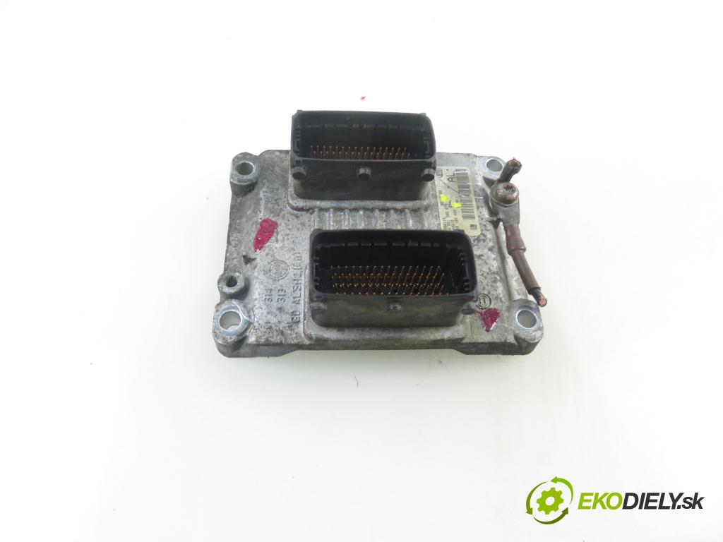 OPEL AGILA (A) (H00) HB 2001 55,00 1.2 16V - Z 12 XE 1199,00 Riadiaca jednotka Motor 09185450 ; 0261206075