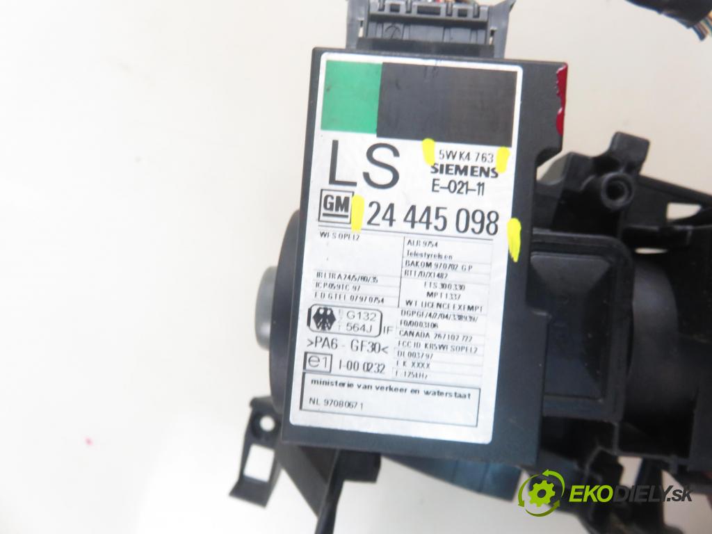 OPEL AGILA (A) (H00) HB 2001 55,00 1.2 16V - Z 12 XE 1199,00 spinačka 24445098 ; 5WK4763 (Spínacia skrinka a kľúč)