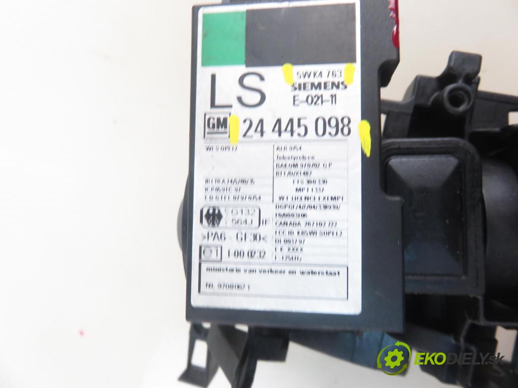 OPEL AGILA (A) (H00) HB 2001 55,00 1.2 16V - Z 12 XE 1199,00 spinačka 24445098 ; 5WK4763 (Spínacia skrinka a kľúč)