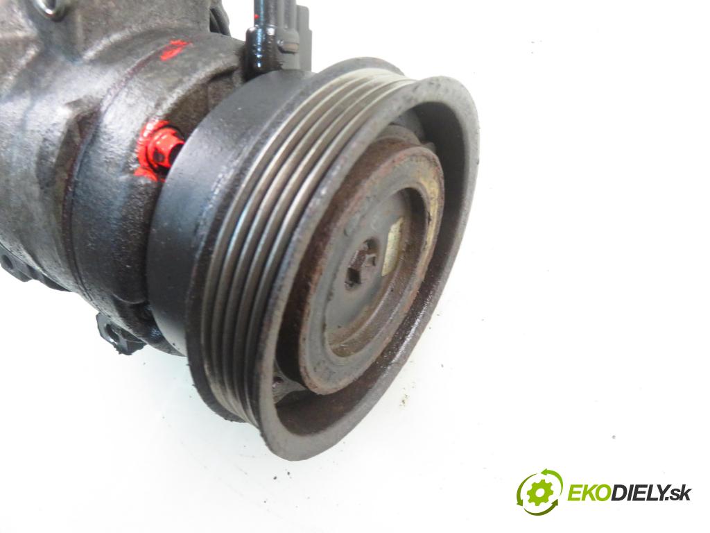 TOYOTA AVENSIS VERSO (_M2_) MINIVAN 2002 85,00 2.0 D (CLM20_) - 1CD-FTV 1995,00 KOMPRESOR: klimatizácie 4472204231 (Kompresor klimatizácie)