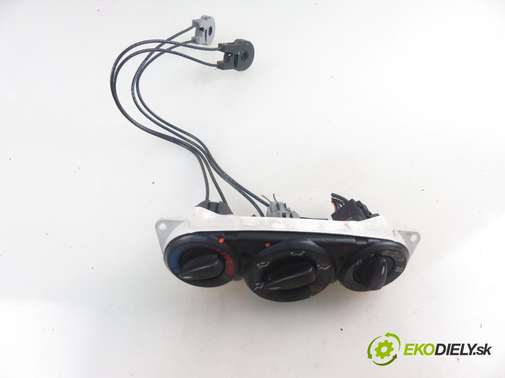 FORD FOCUS (DAW, DBW) HB 2003 74,00 1.6 16V 100 - FYDC 1596,00 Panel kúrenia KLIMATIZACE: 1S4H18C419BA