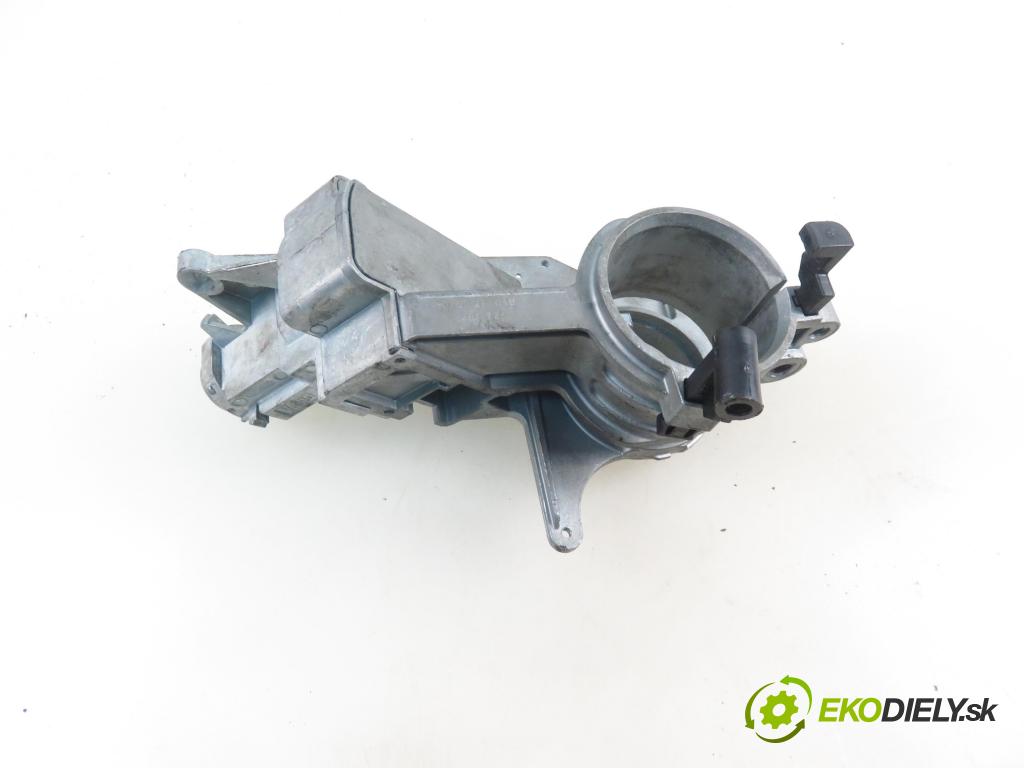 OPEL ASTRA H Kombi (A04) KOMBI 2007 74,00 1.9 CDTI - Z 19 DTL 1910,00 spinačka N050188 ; 2421430 (Spínacia skrinka a kľúč)