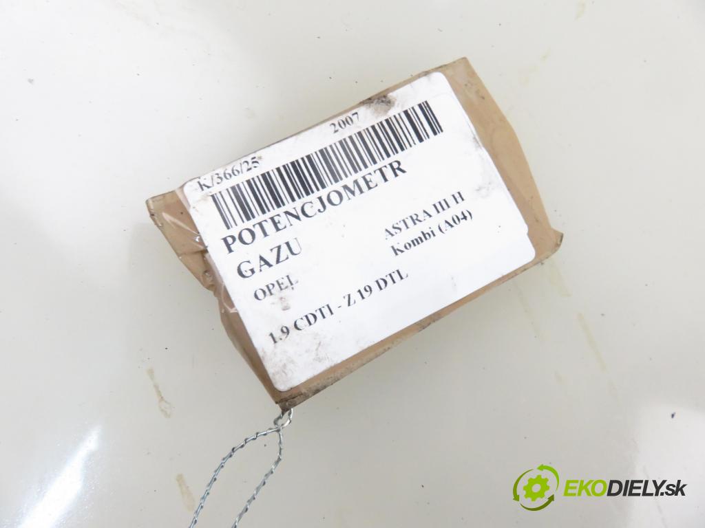OPEL ASTRA H Kombi (A04) KOMBI 2007 74,00 1.9 CDTI - Z 19 DTL 1910,00 Potenciometer plynu 9157998BK ; 6PV00811200 (Pedál)