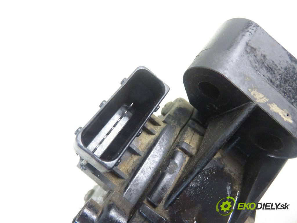 OPEL ASTRA H Kombi (A04) KOMBI 2007 74,00 1.9 CDTI - Z 19 DTL 1910,00 Potenciometer plynu 9157998BK ; 6PV00811200 (Pedál)