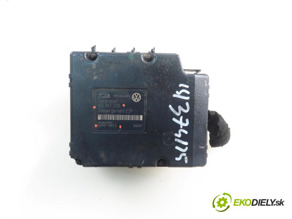 AUDI A3 (8L1) HB 2001 81,00 1.9 TDI 110 - AHF 1896,00 pumpa ABS 1C0907379 ; 10094703073 ; 6X0614517 (Pumpy brzdové)
