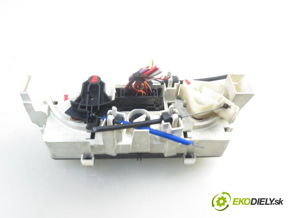 CITROEN C3 I (FC_) HB 2002 44,00 1.1 i - HFX (TU1A) 1124,00 Panel kúrenia KLIMATIZACE: F664479W
