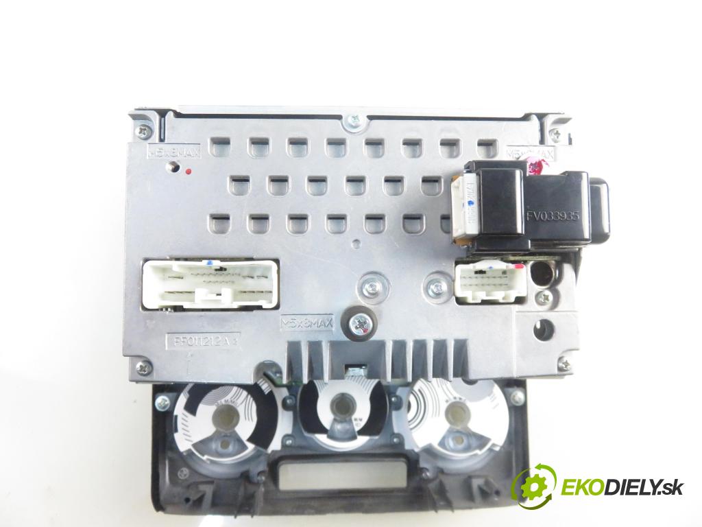 MAZDA 2 (DY) HB 2005 50,00 1.4 CD - F6JB 1399,00 RADIO CD 6M7118K876DA ; CQMM0570AK