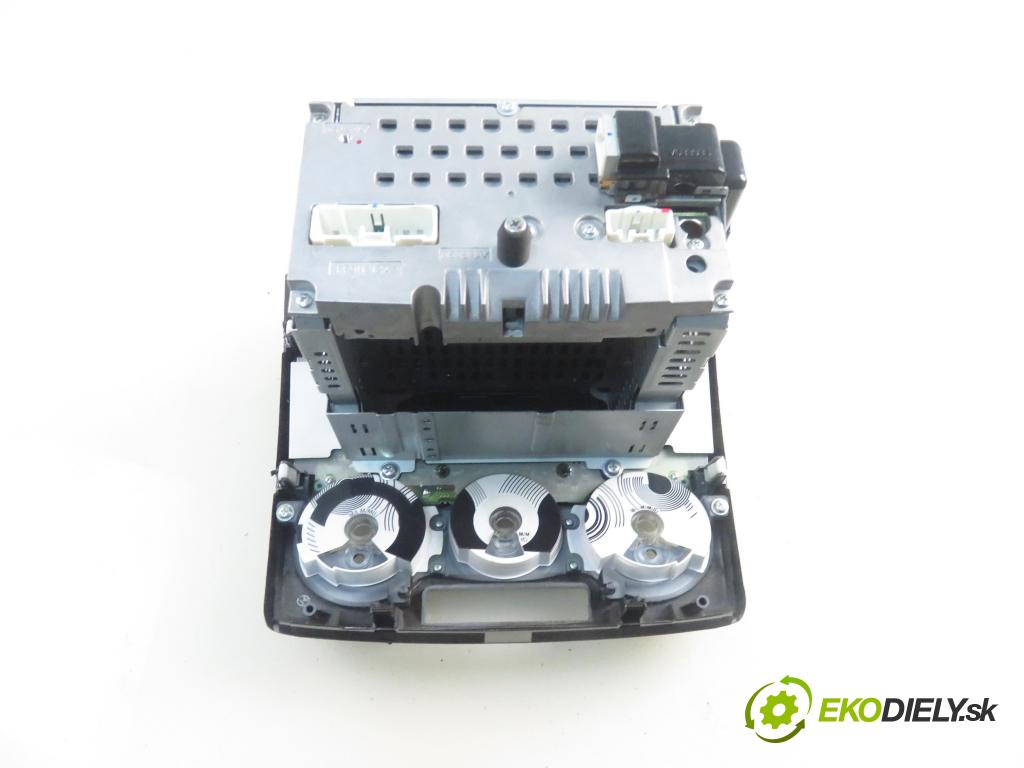 MAZDA 2 (DY) HB 2005 50,00 1.4 CD - F6JB 1399,00 RADIO CD 6M7118K876DA ; CQMM0570AK