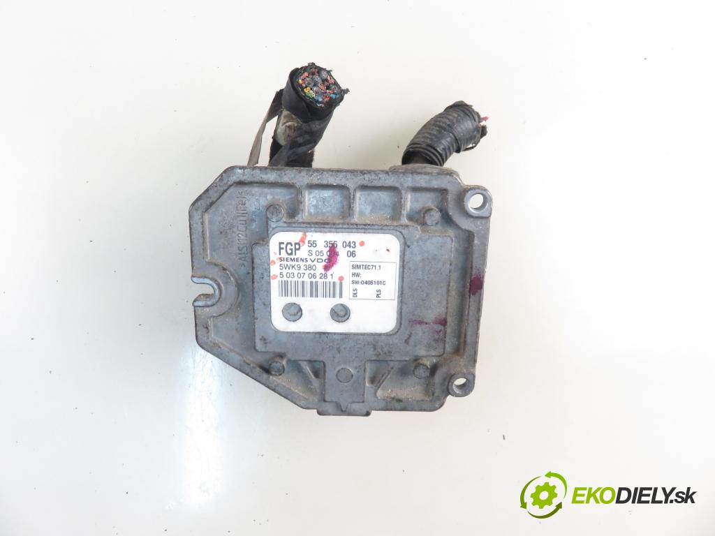 OPEL MERIVA A nadwozie wielkoprzestrzenne (MPV) (X03) HB 2005 92,00 1.8 - Z 18 XE 1796,00 Riadiaca jednotka Motor 55355043 ; 5WK9380 ; 5030706281