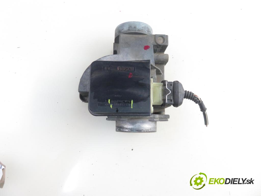 AUDI A6 Avant (4A, C4) KOMBI 1995 103,00 2.5 TDI - AEL 2461,00 váha vzduchu vzduchu 0281002074 ; 4A0133471