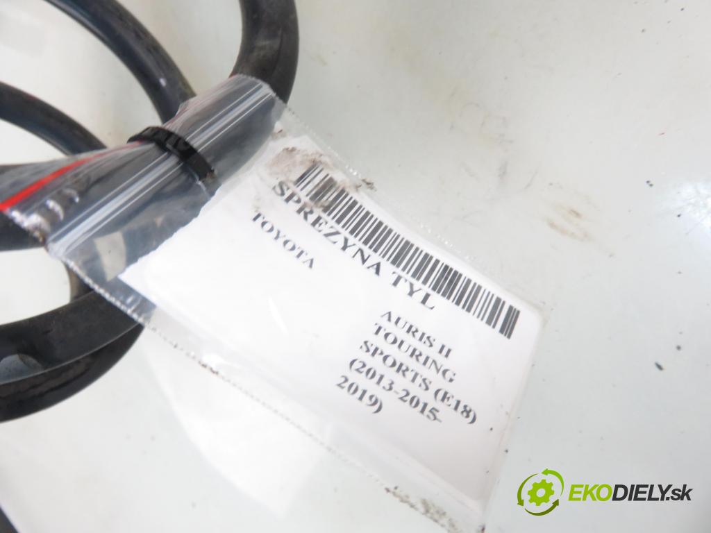 TOYOTA AURIS TOURING SPORTS (_E18_) KOMBI 2013 97,00 1.6 Valvematic 132 - 1ZR-FAE 1598,00 Pružina zadné