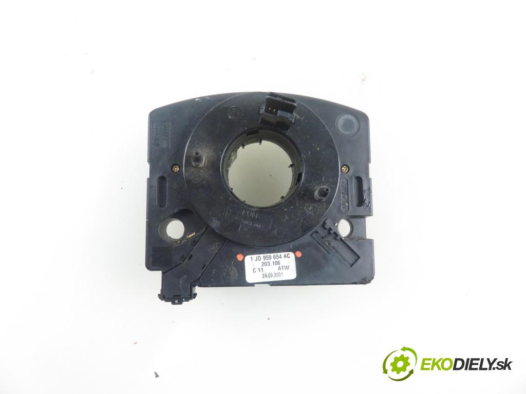 VW GOLF IV (1J1) HB 2001 77,00 1.6 16V - AUS 1598,00 PÁSKA: air BAG 1J0959654AC