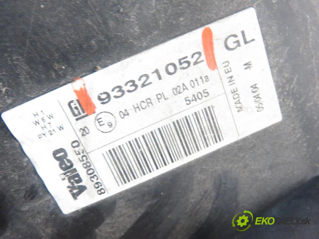OPEL MERIVA A nadwozie wielkoprzestrzenne (MPV) (X03) HB 2004 74,00 1.7 CDTI 100 - Z 17 DTH 1686,00 světlo PP 93321053